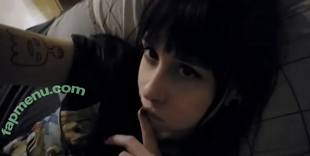 weeniestwee nude photo #0065 (deetofficial)