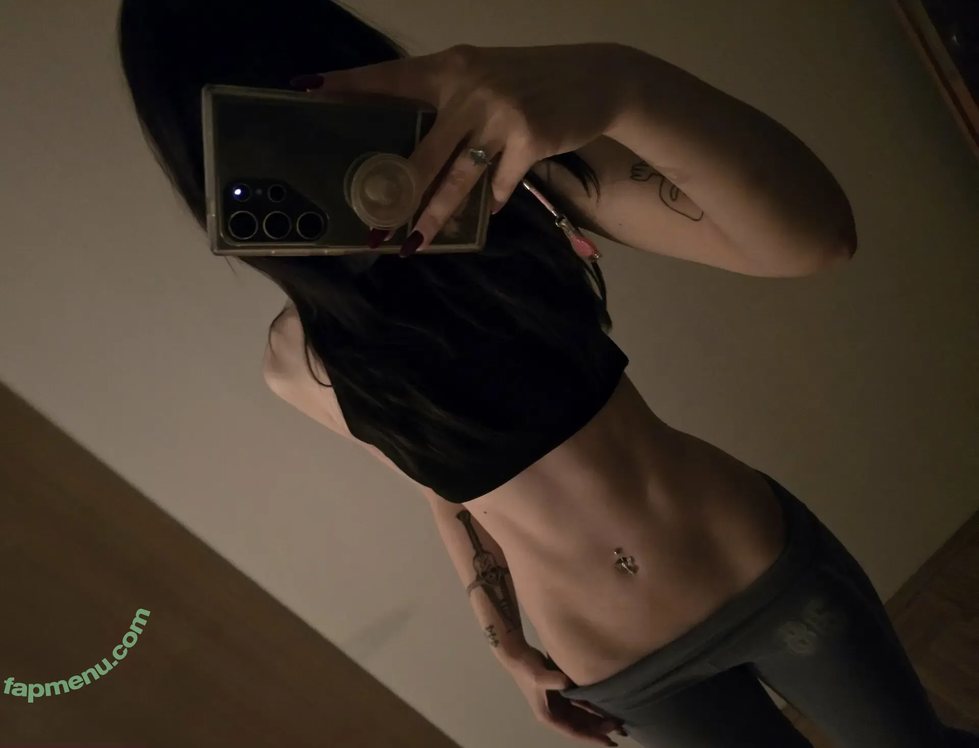 weeniestwee nude photo #0074 (deetofficial)