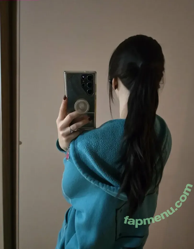 weeniestwee nude photo #0076 (deetofficial)