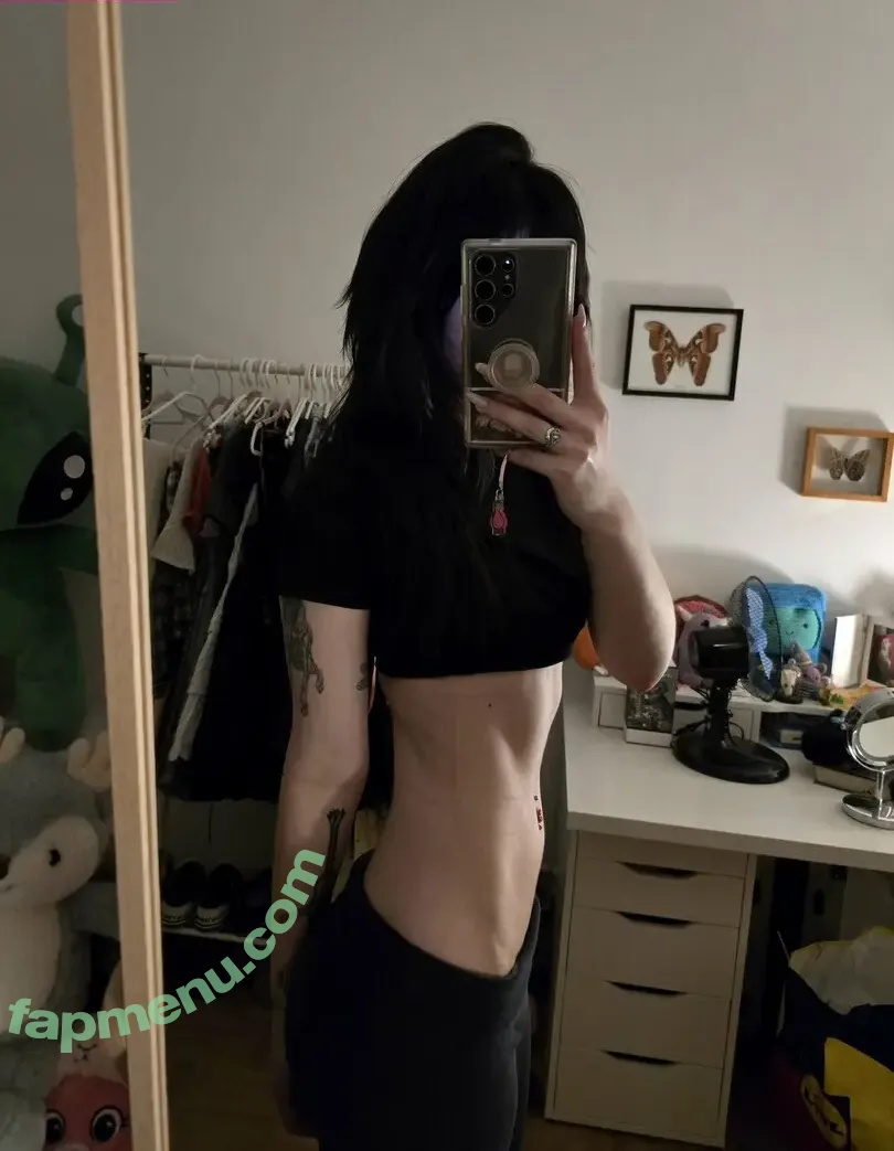 weeniestwee nude photo #0106 (deetofficial)