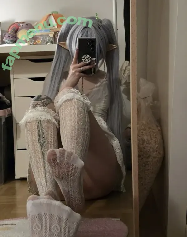 weeniestwee nude photo #0218 (deetofficial)