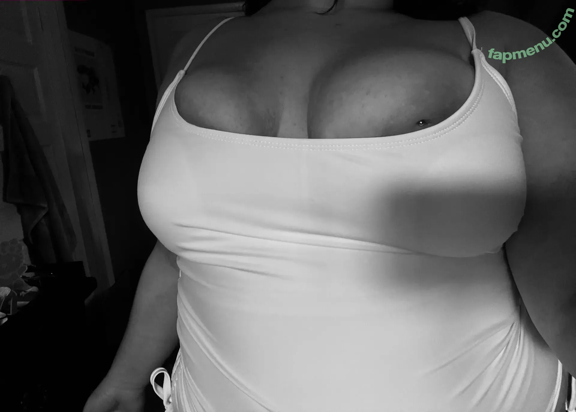 Weezy Weezyouttaherea nude photo #0008 (weezyouttaahere)