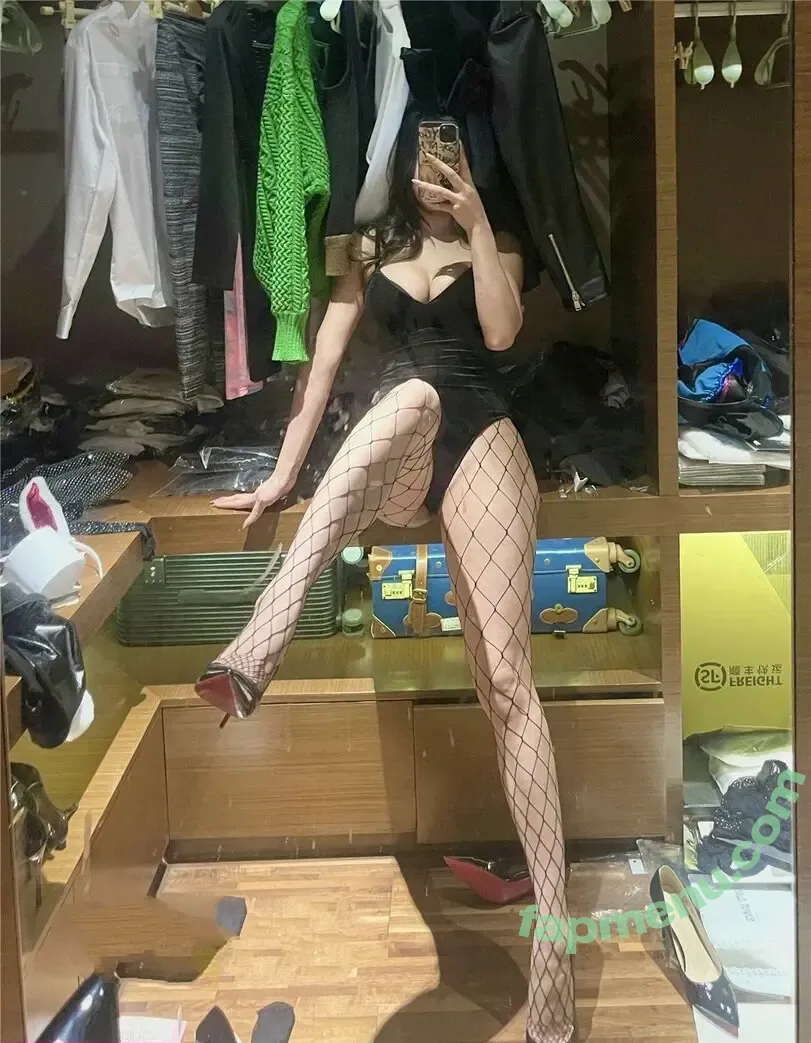 Wei Mi Quan nude photo #0039 (Wei Mi Quan)