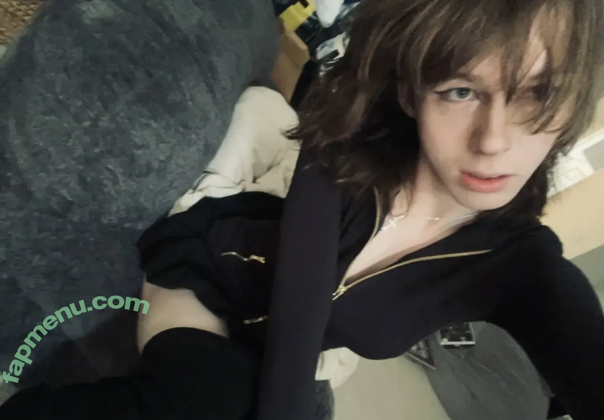 weirdrandomguy5 nude photo #0021 (weirdrandomguy5)