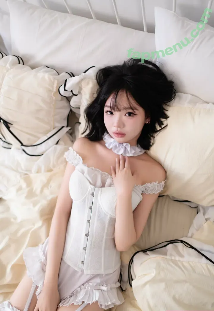 Weitinggg___ nude photo #0157 (Weitinggg / weiting)