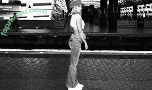 wellbeingwithabigail / Abigail St. John nude photo #0211