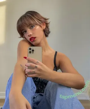 wellbeingwithabigail / Abigail St. John nude photo #0243