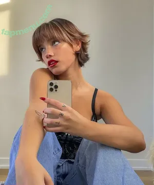 wellbeingwithabigail / Abigail St. John nude photo #0245