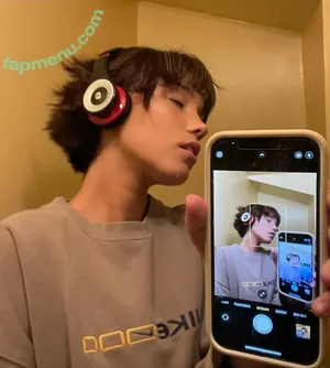 wellbeingwithabigail / Abigail St. John nude photo #0311