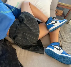 wellbeingwithabigail / Abigail St. John nude photo #0325