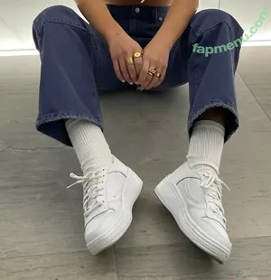 wellbeingwithabigail / Abigail St. John nude photo #0326