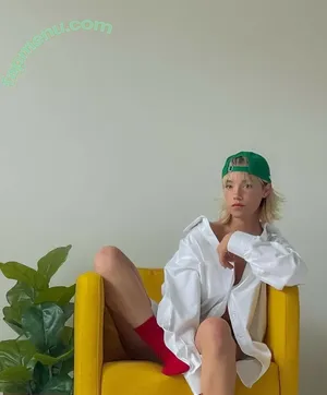 wellbeingwithabigail / Abigail St. John nude photo #0351