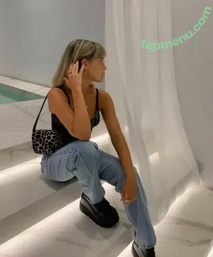 wellbeingwithabigail / Abigail St. John nude photo #0355