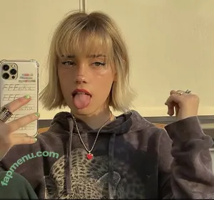 wellbeingwithabigail / Abigail St. John nude photo #0404