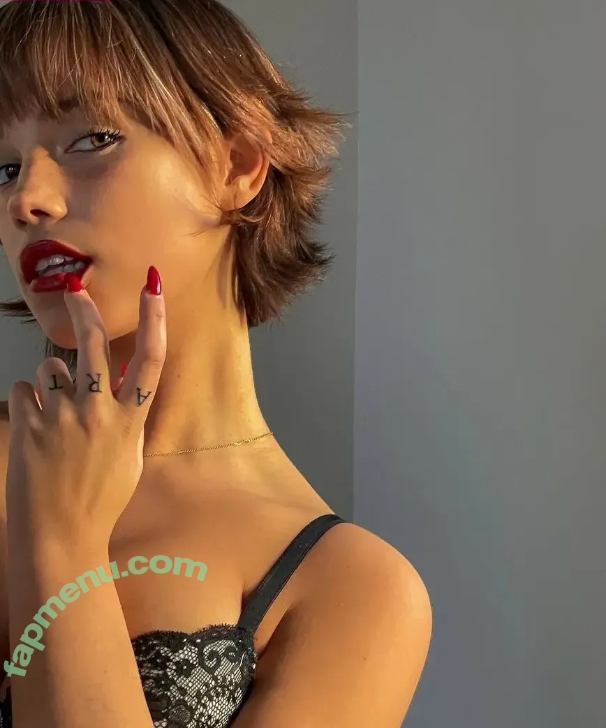 wellbeingwithabigail nude photo #0242 (Abigail St. John)