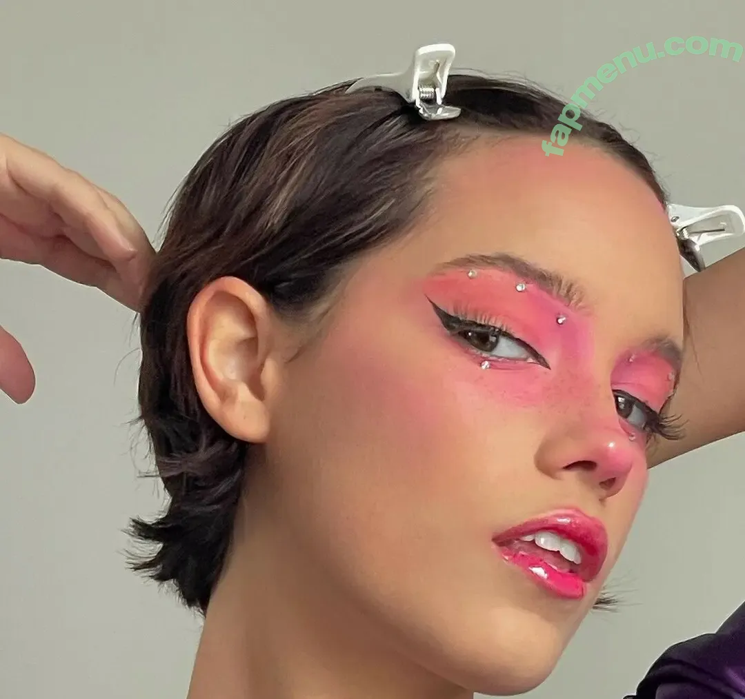 wellbeingwithabigail nude photo #0272 (Abigail St. John)