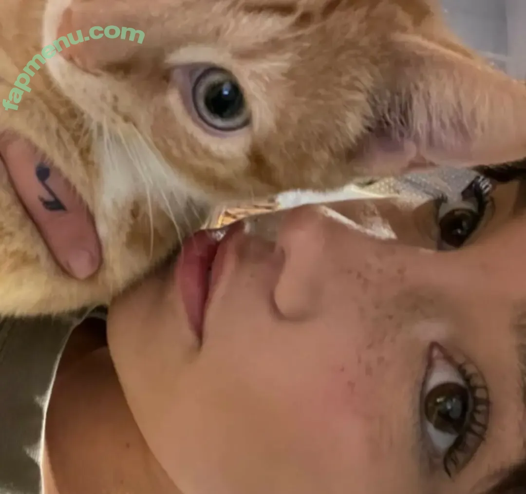 wellbeingwithabigail nude photo #0314 (Abigail St. John)