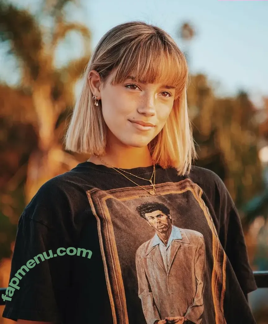 wellbeingwithabigail nude photo #0358 (Abigail St. John)