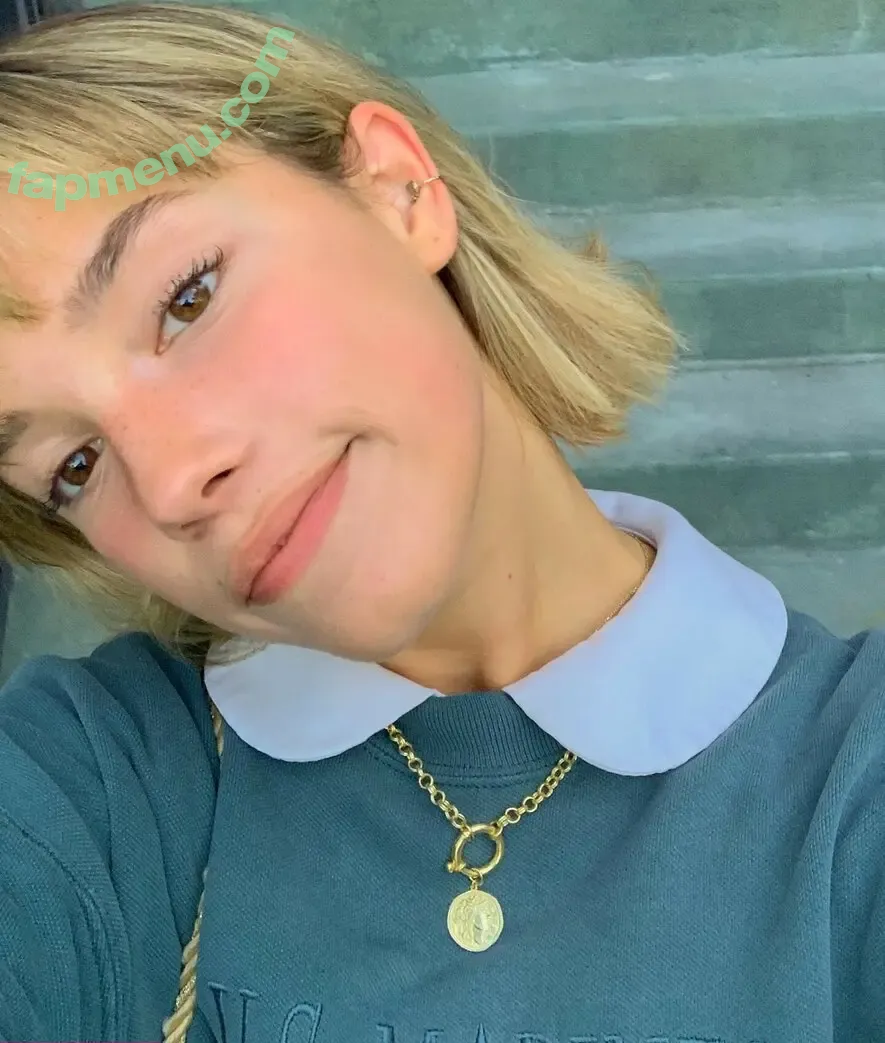 wellbeingwithabigail nude photo #0365 (Abigail St. John)