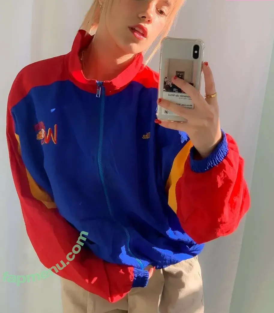 wellbeingwithabigail nude photo #0389 (Abigail St. John)