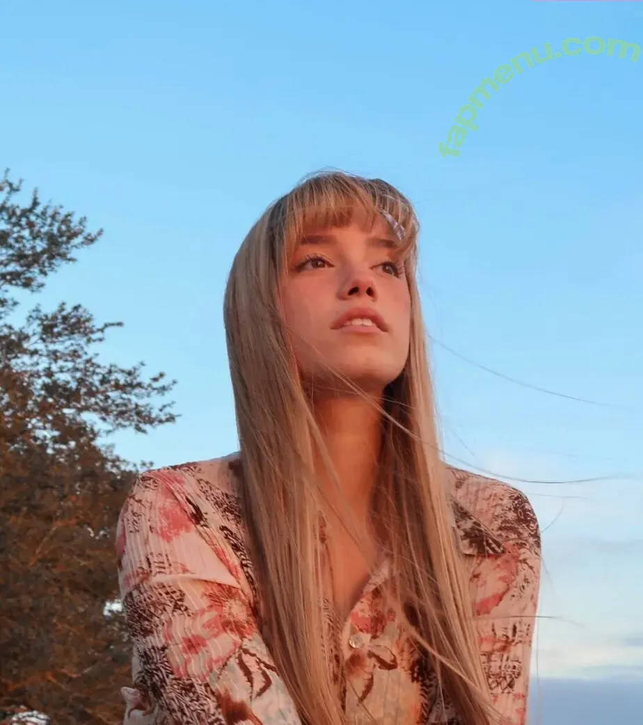 wellbeingwithabigail nude photo #0396 (Abigail St. John)