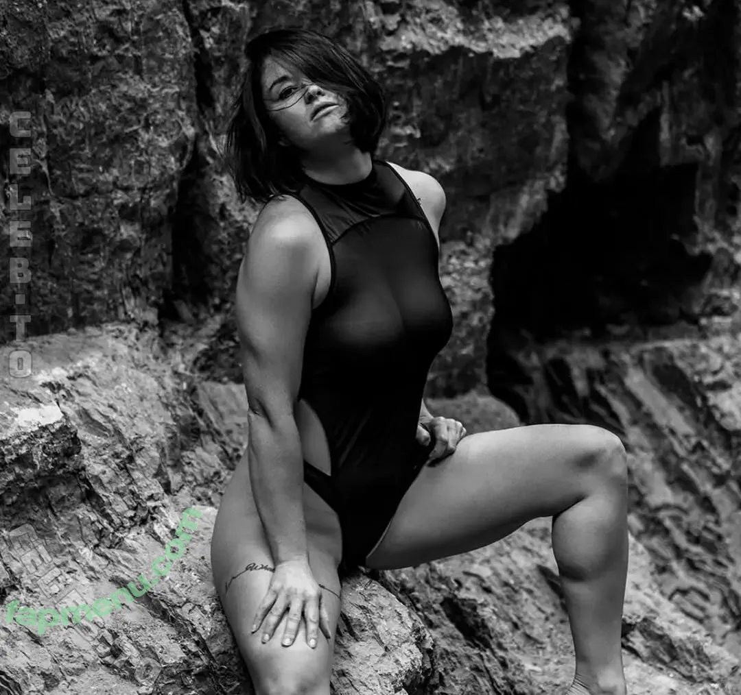 Wenckuzius nude photo #0003 (Wenckuzius)