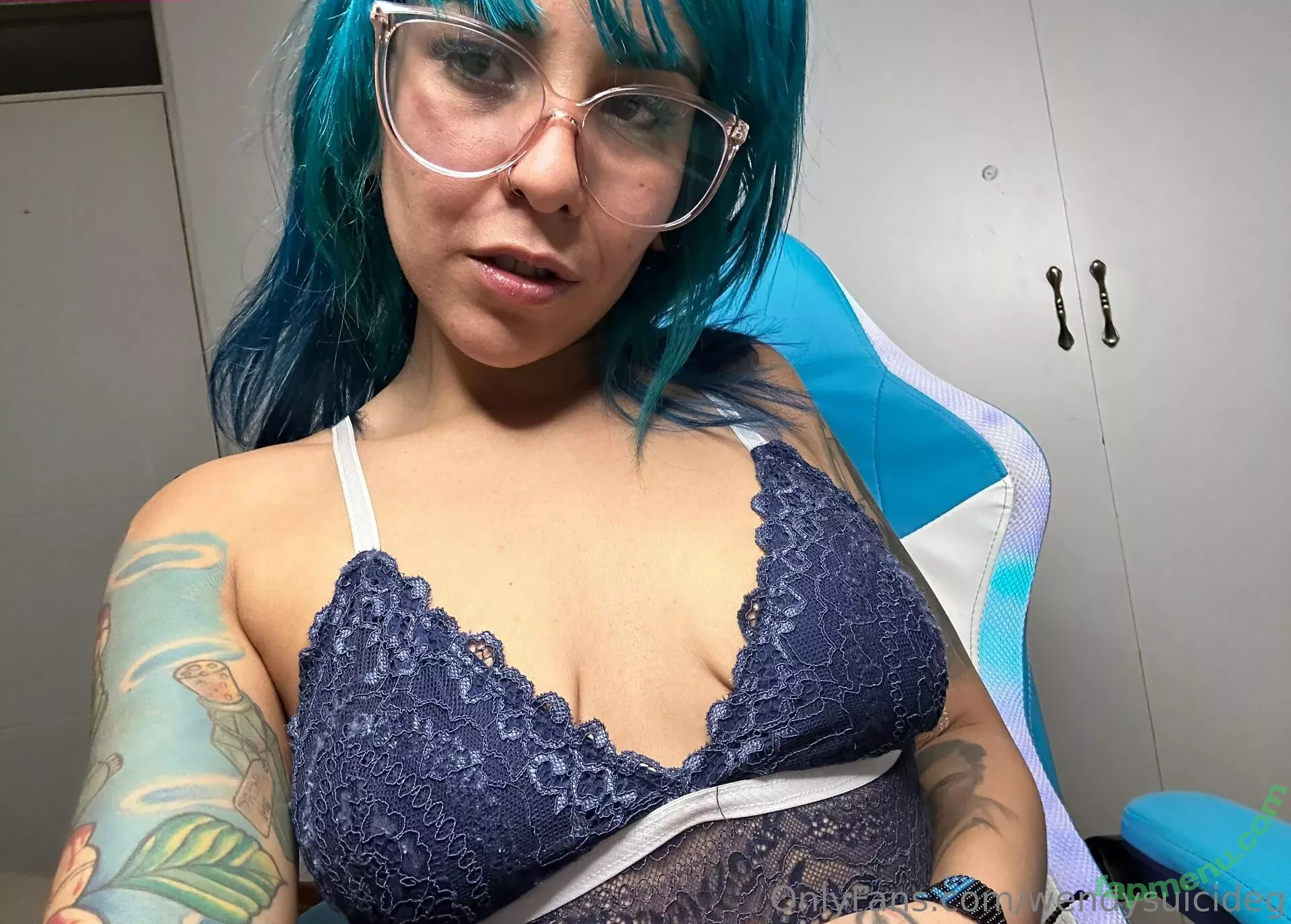 wendysuicideg nude photo #0060 (wendysuicideg)