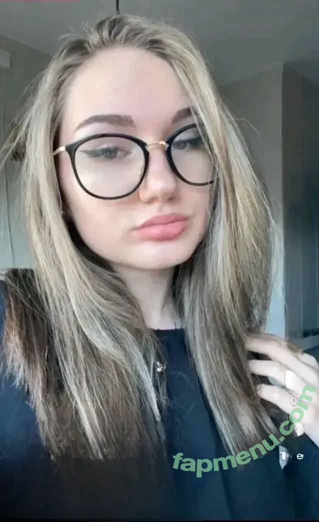Wer ist das ? nude photo #0249 (mariamarquez495 / mel_ma0211)