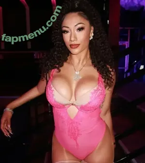 wetkittybri /  / Briitheeplug / brihightowerofficial / brittikitty nude photo #0086