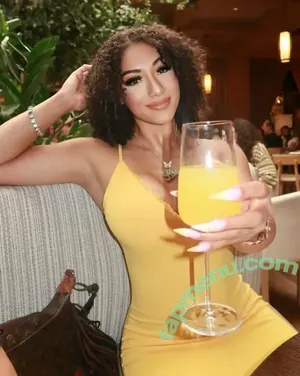 wetkittybri /  / Briitheeplug / brihightowerofficial / brittikitty nude photo #0088