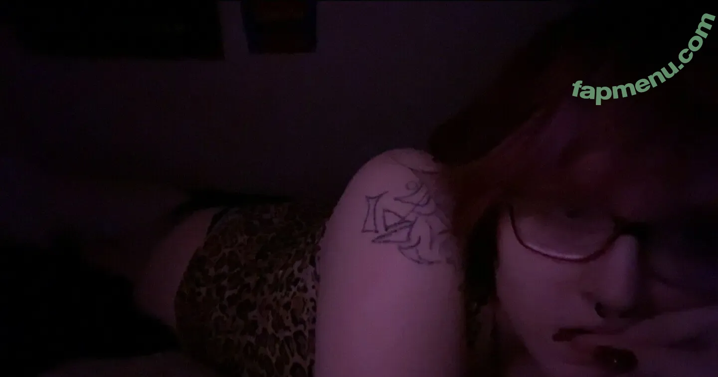 wh0rerotica_ nude photo #0004 (wh0rerotica_)