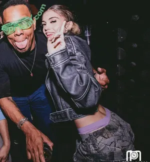 Whaletail Catches / popular nude photo #0036