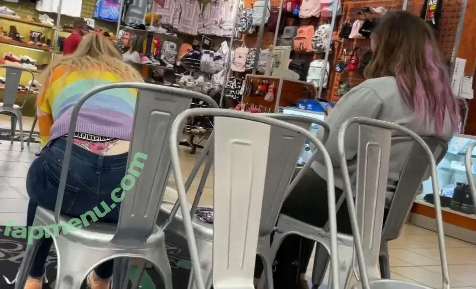 Whaletail Catches nude photo #0010 (Whaletail Catches)