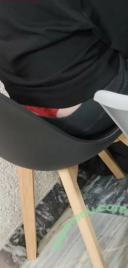 Whaletail Catches nude photo #0027 (Whaletail Catches)