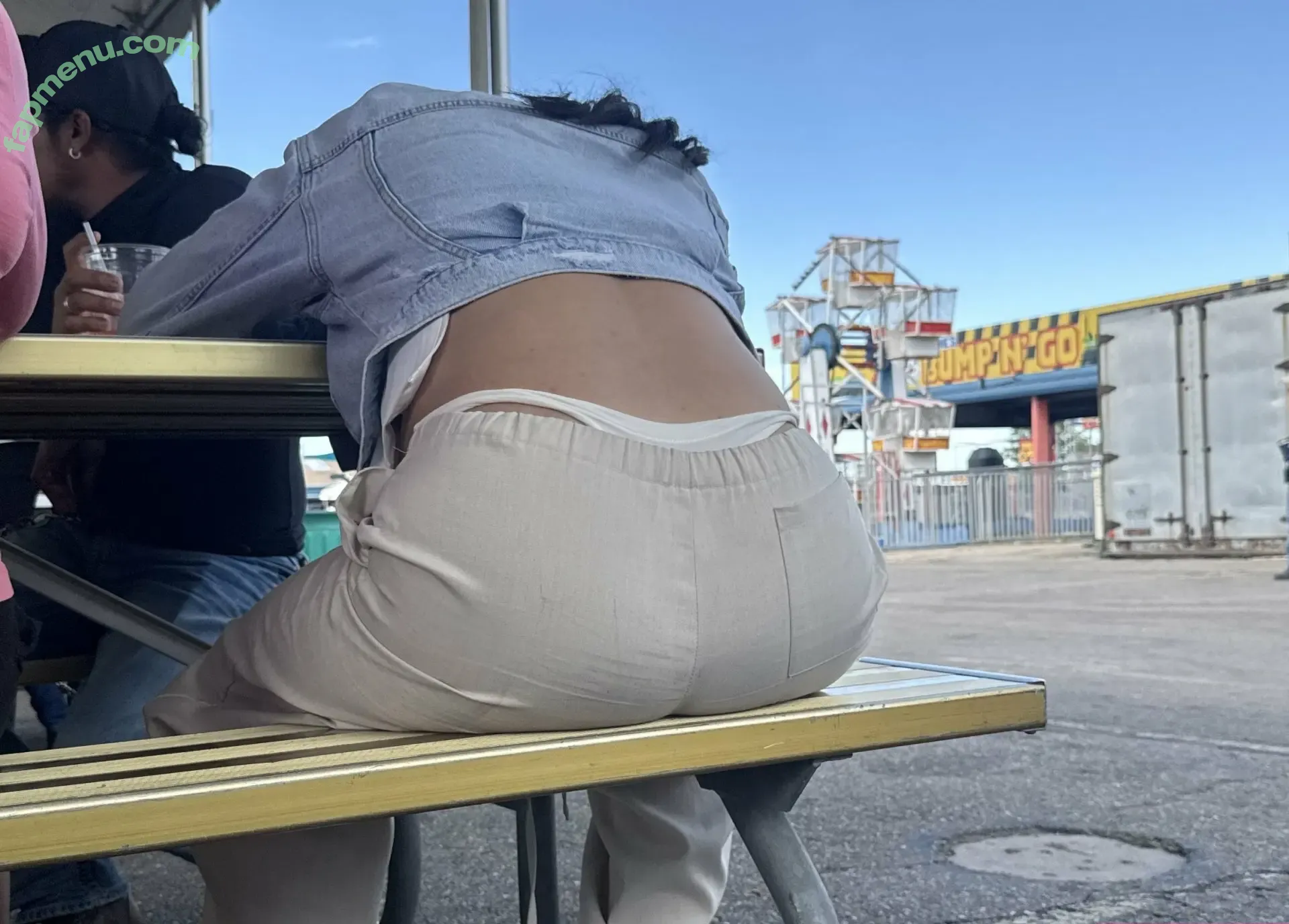 Whaletail Catches nude photo #0028 (Whaletail Catches)