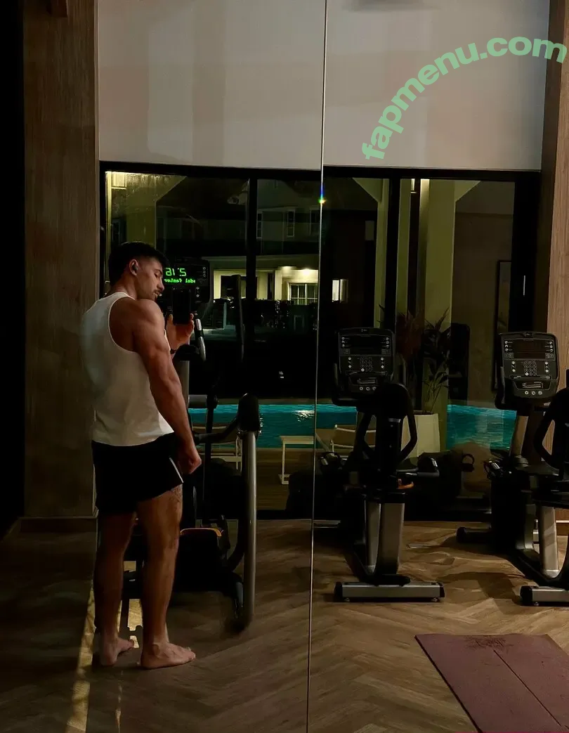 whatscottwes nude photo #0001 (scottxscottwest)