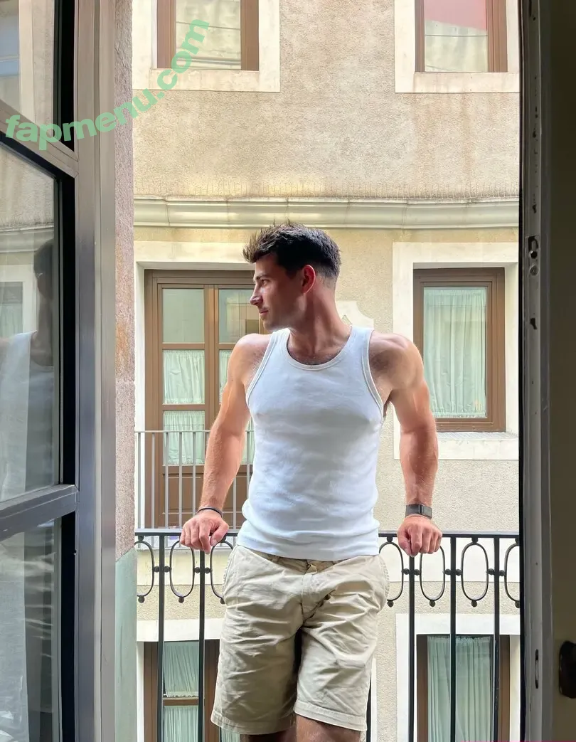 whatscottwes nude photo #0008 (scottxscottwest)