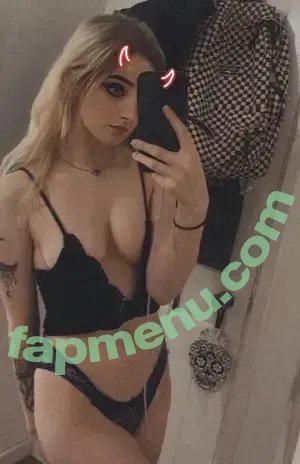 Whatsernamexgaming / Whatshername22x / Whatshernamex nude photo #0013