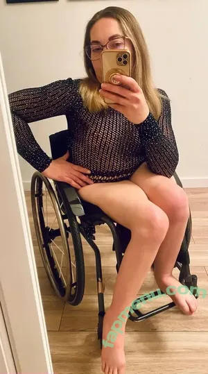 Wheelchairgirl nude photo #0092