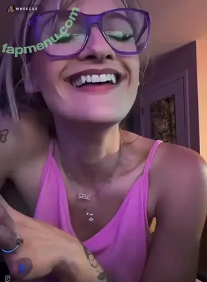 WheezyBlonde / itswheezyblonde nude photo #0056