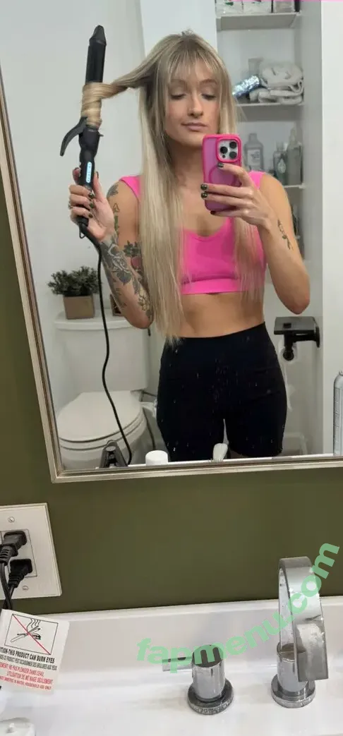 WheezyBlonde nude photo #0002 (itswheezyblonde)