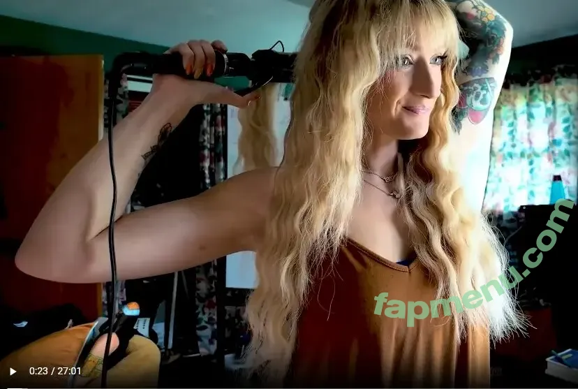 WheezyBlonde nude photo #0071 (itswheezyblonde)