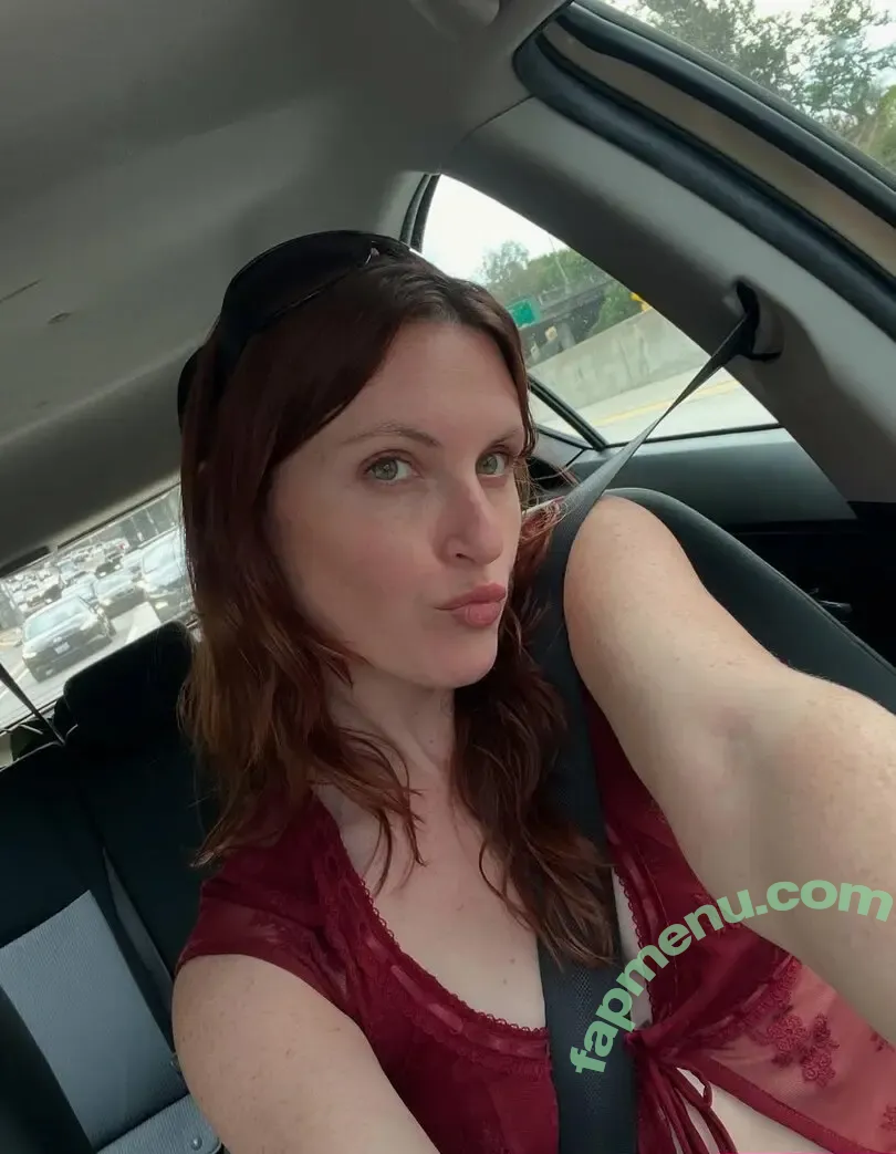 whereismuna nude photo #0024 (Muna)