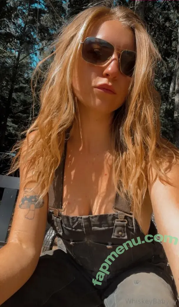 whiskeybabyyy nude photo #0029 (whiskeyyybabyyy)