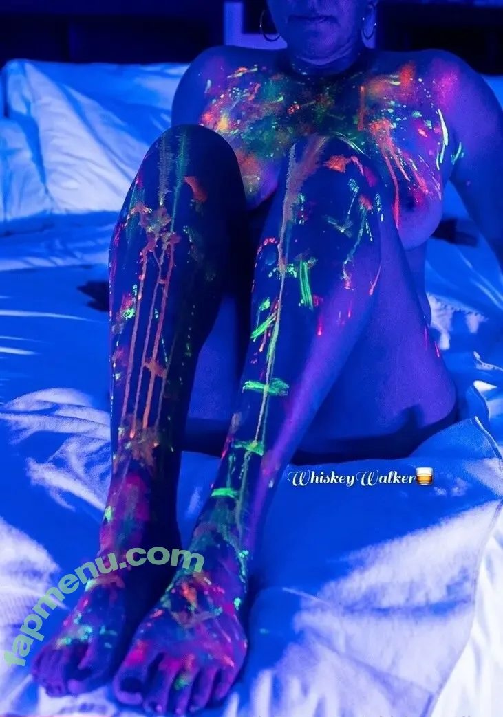 whiskeywalker nude photo #0021 (whiskeywalker_)