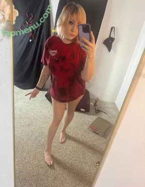 WhisperingPizza ASMR / LunaEclipseASMR / iwhispertopizza nude photo #0097