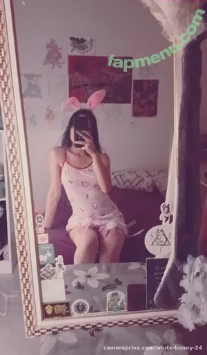 white_bunny / Lonely_bunnny / casal_Allt / yourwhitebunny nude photo #0012