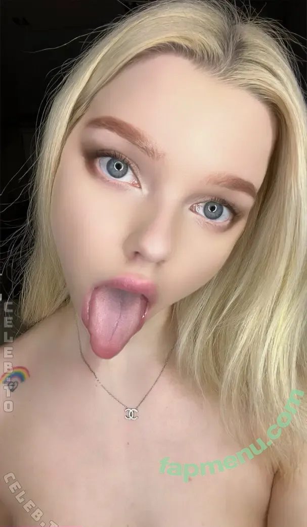 white_vikki nude photo #0160 (white_vikki)