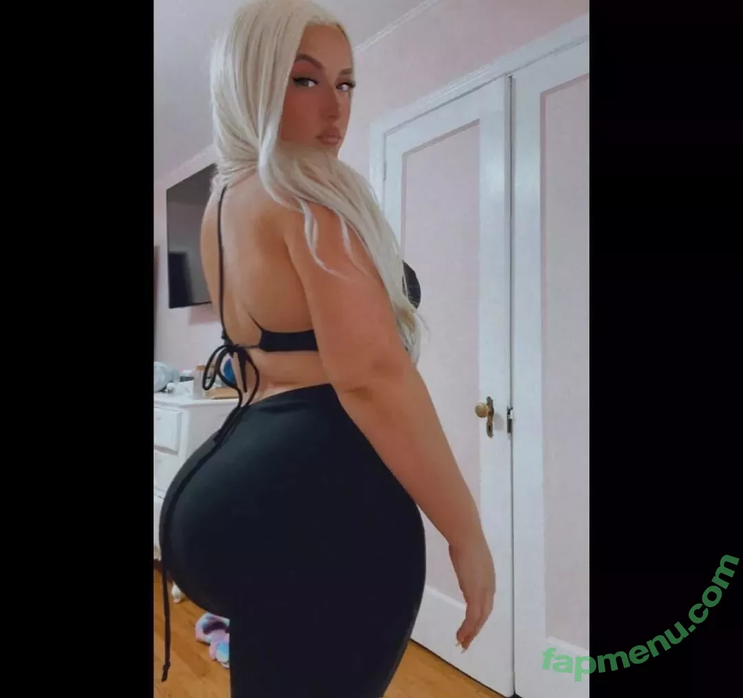 WhiteGirlRoseee nude photo #0022 (THICC Albanian)