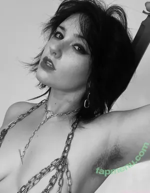  nude photo #0004